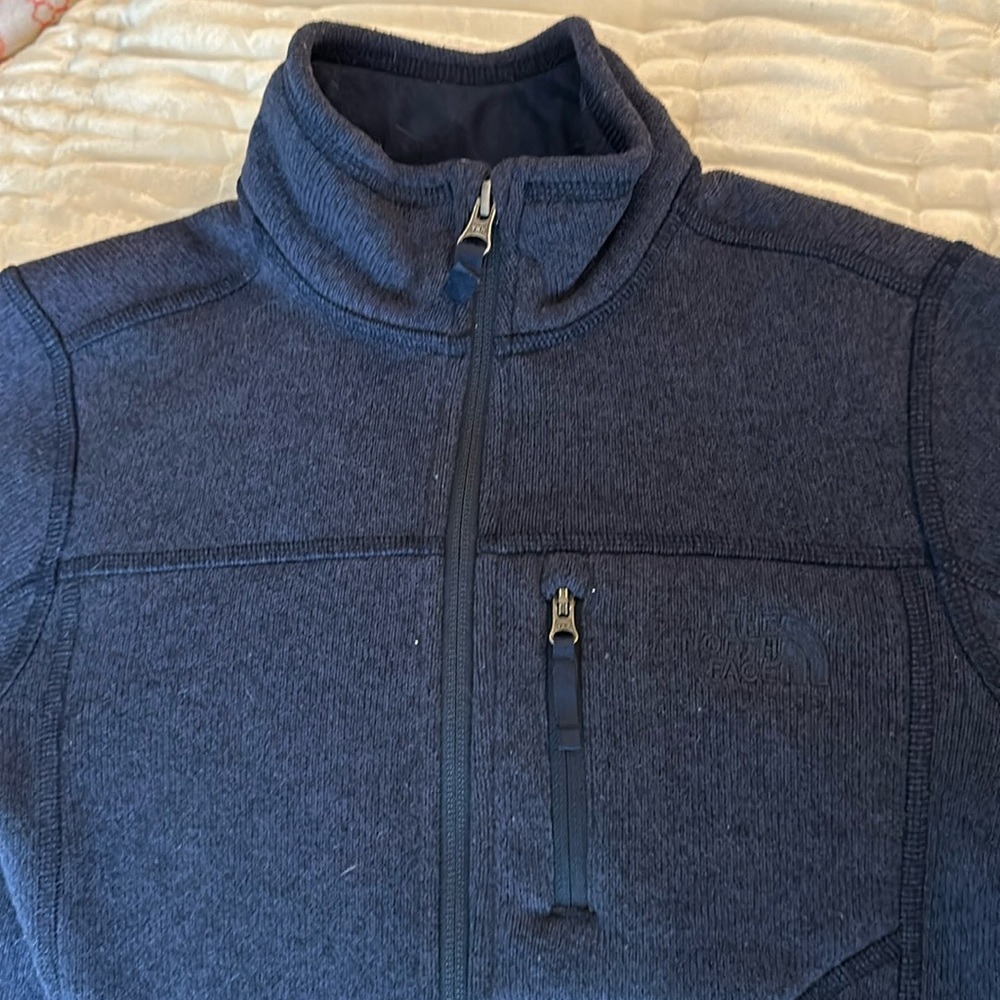 Boys North Face fleece jacket, navy blue size small or 7/8